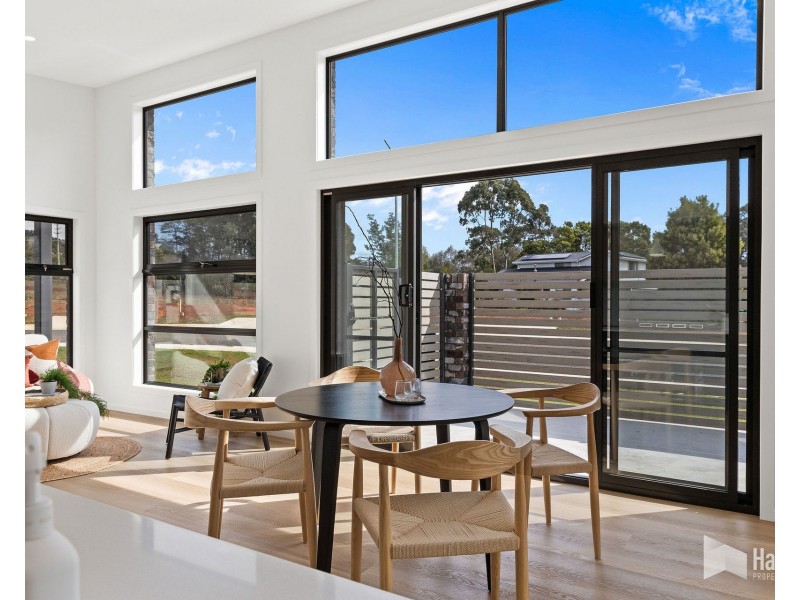 1/28 Gadsby Street, Stony Rise TAS 7310