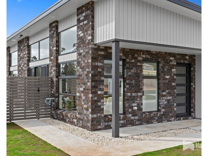 1/28 Gadsby Street, Stony Rise TAS 7310