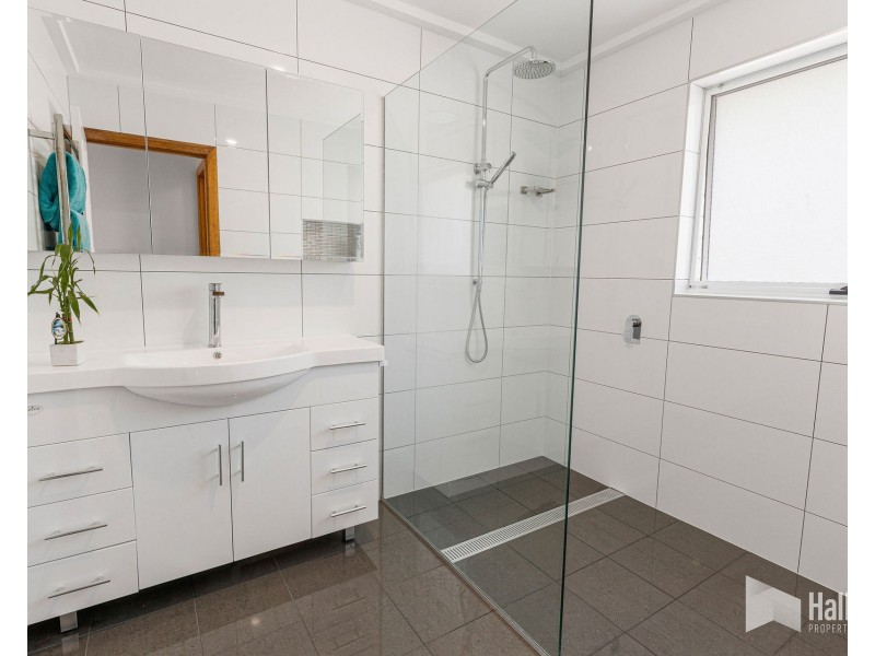 18 Morgan Court, Devonport TAS 7310