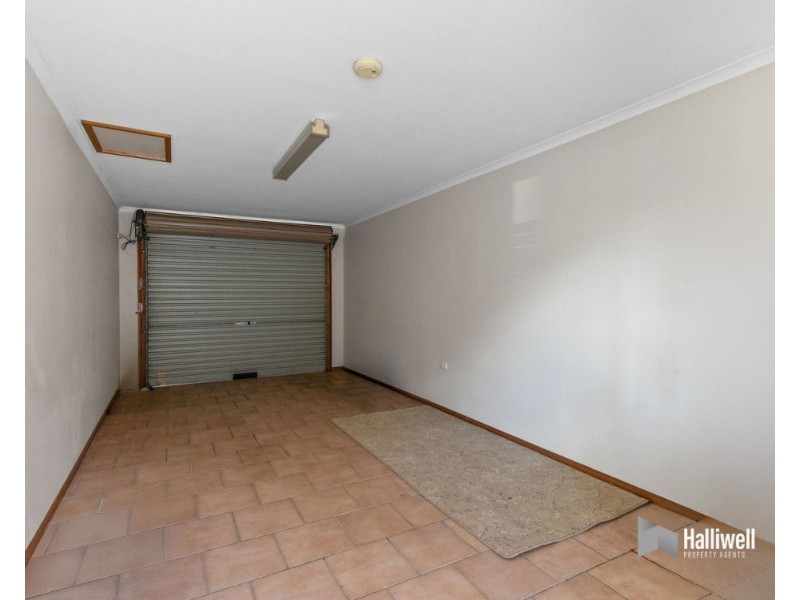 2/13 Arden Avenue, Devonport TAS 7310