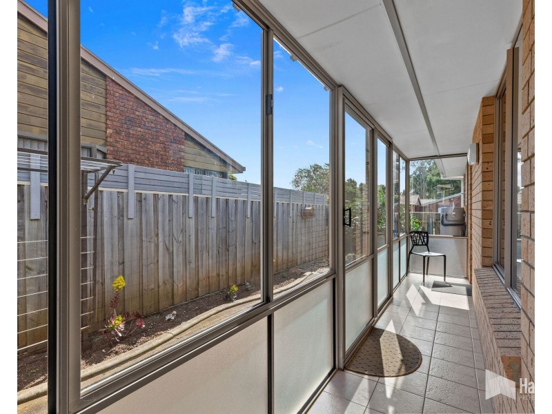 2/13 Arden Avenue, Devonport TAS 7310