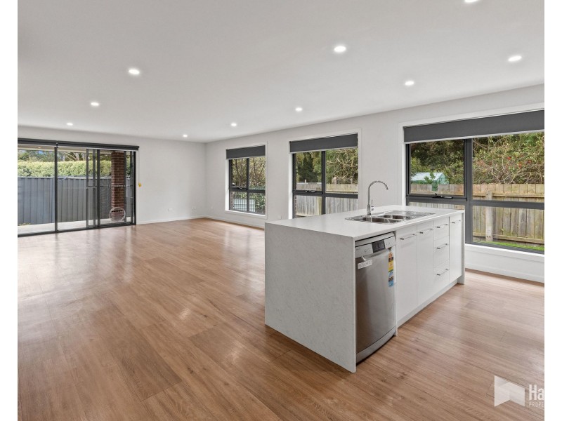 2/10 Tedmon Street, Spreyton TAS 7310