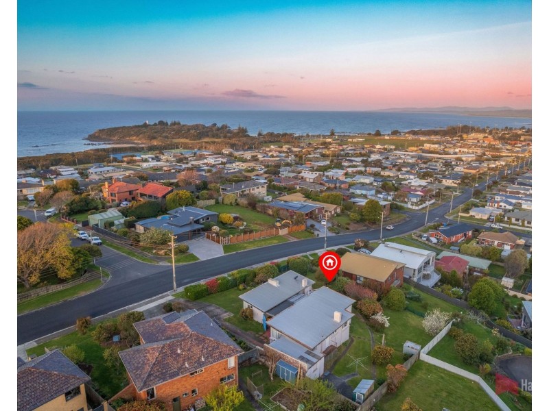 119 James Street, Devonport TAS 7310