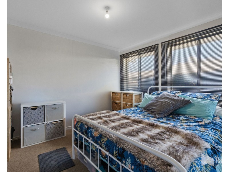 1/2-3 Washington Drive, Stony Rise TAS 7310