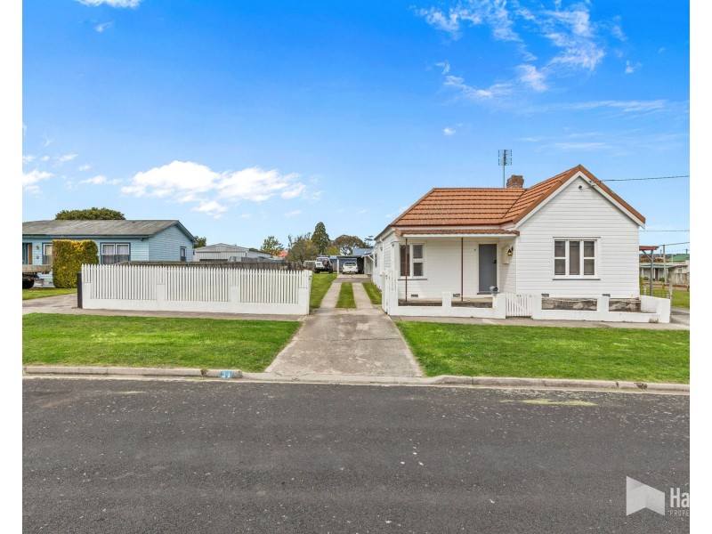 31 James Street, Latrobe TAS 7307