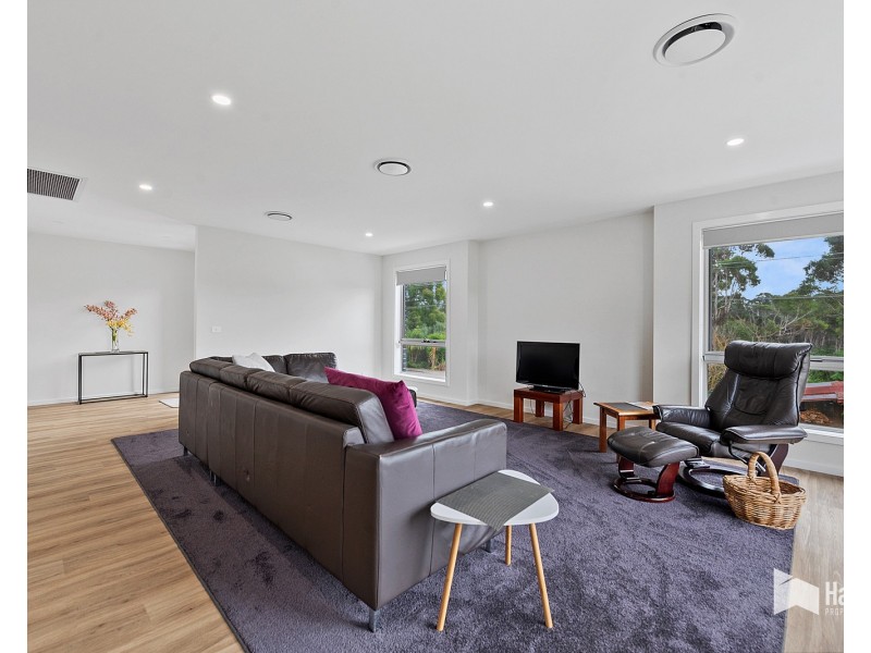 65 River Road, Ambleside TAS 7310