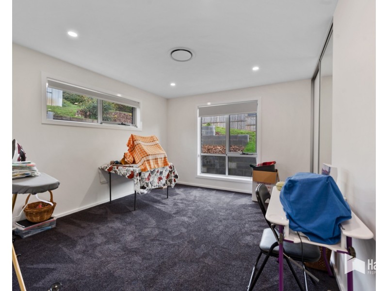 65 River Road, Ambleside TAS 7310