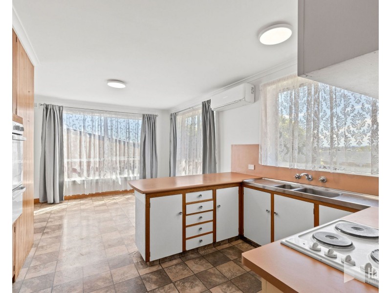 7 Maple Avenue, Devonport TAS 7310
