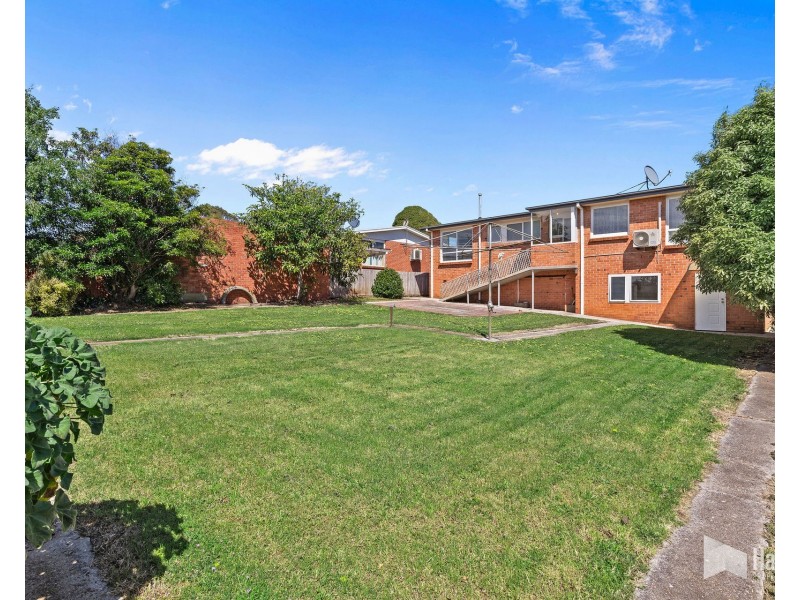 7 Maple Avenue, Devonport TAS 7310