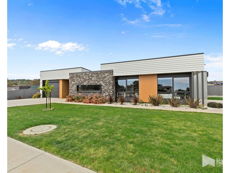 8 Cassia Drive, Ulverstone TAS 7315
