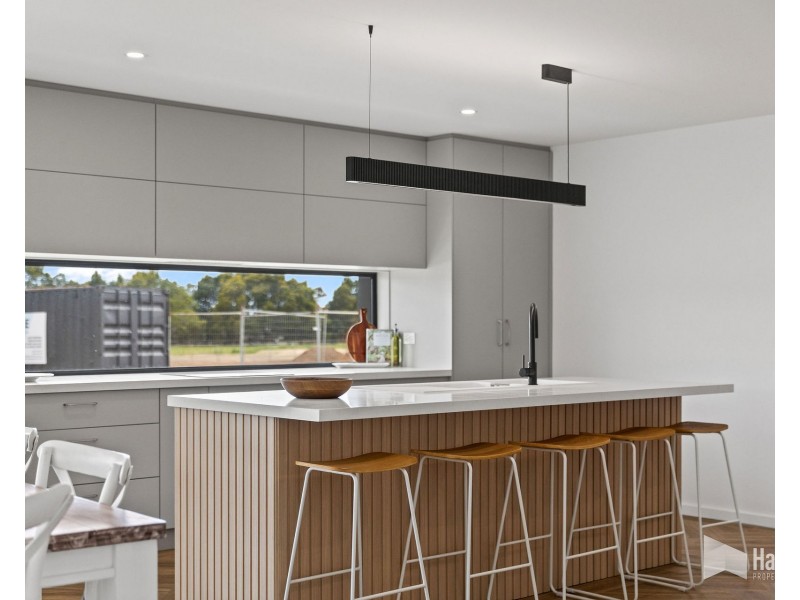 8 Cassia Drive, Ulverstone TAS 7315