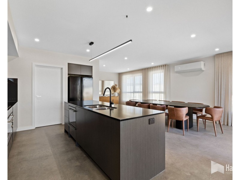 20 Mason Place, Shearwater TAS 7307