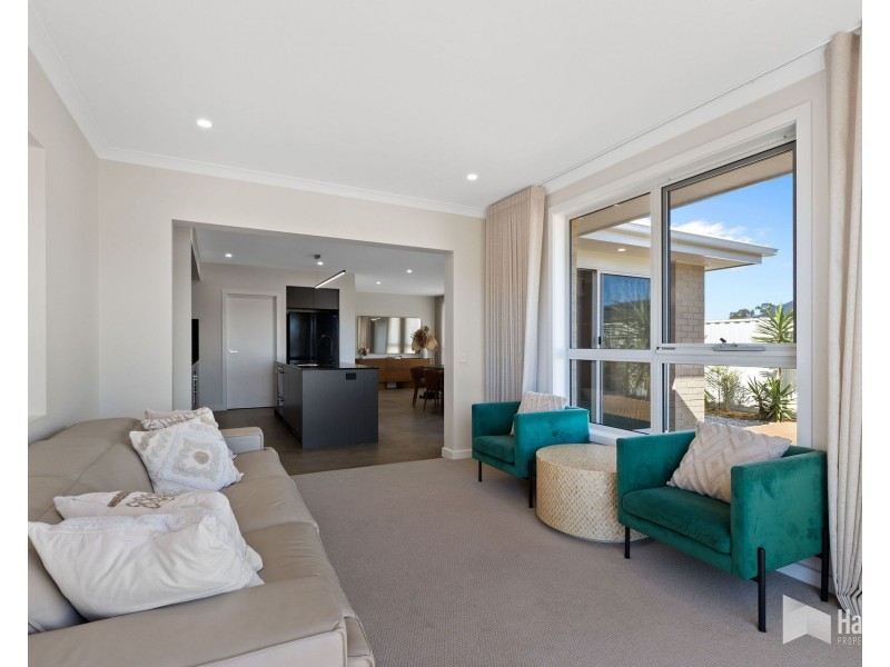 20 Mason Place, Shearwater TAS 7307