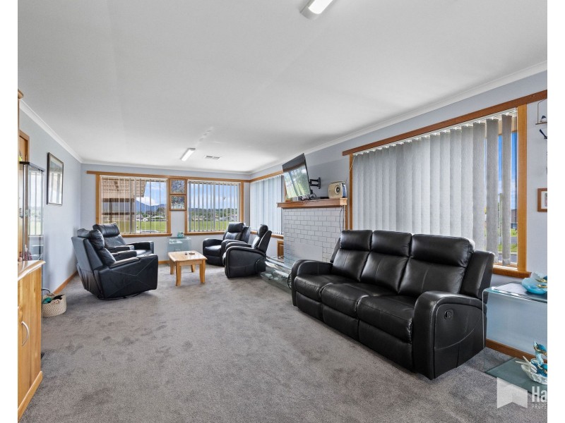 2 Dunning Street, Ulverstone TAS 7315