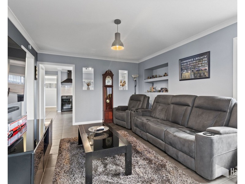 3 Caringa Place, Devonport TAS 7310