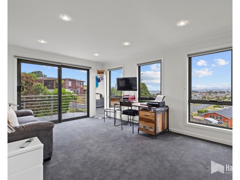 115 James Street, Devonport TAS 7310