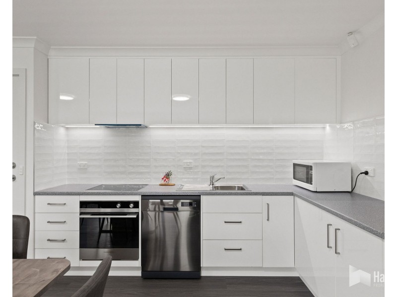 115 James Street, Devonport TAS 7310