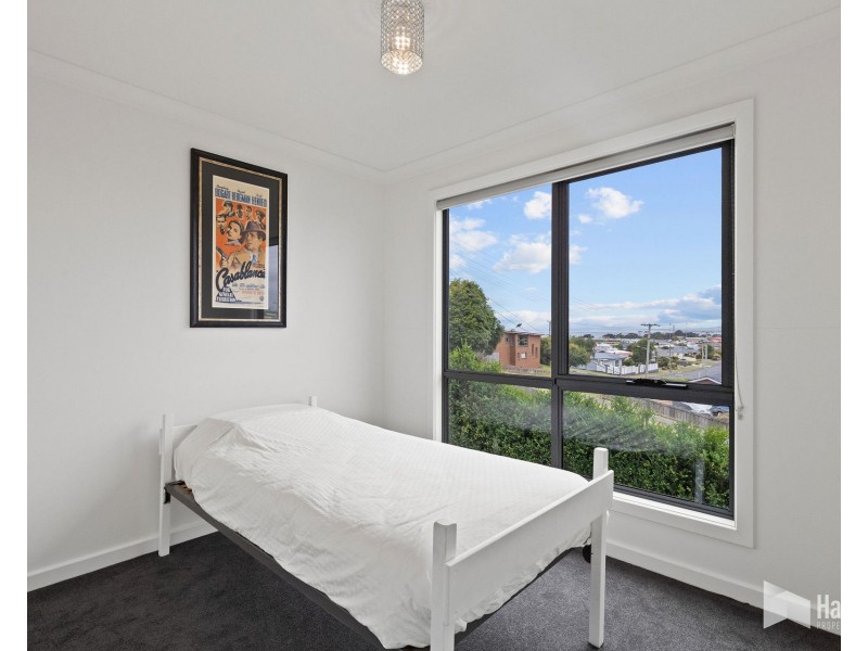 115 James Street, Devonport TAS 7310