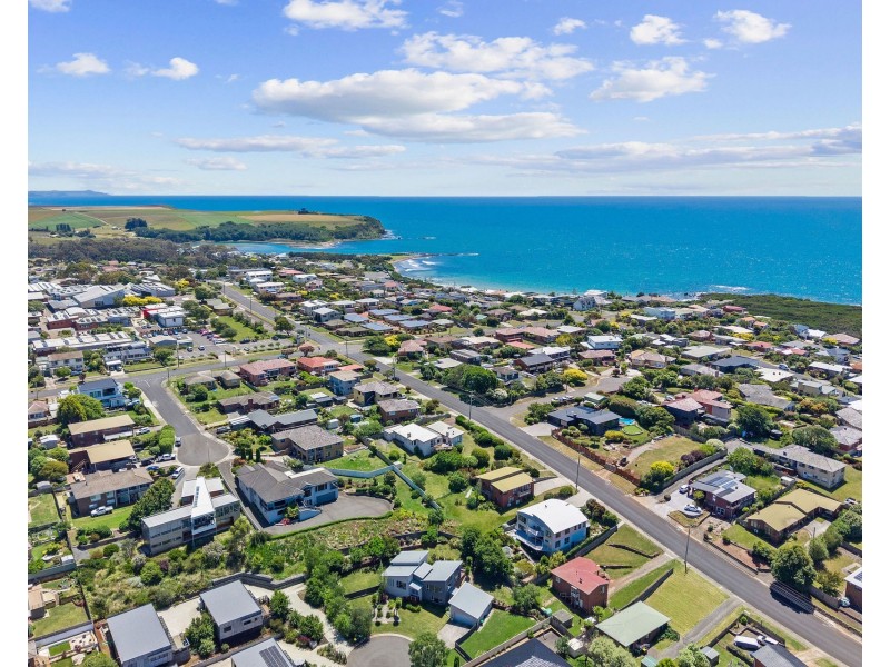 115 James Street, Devonport TAS 7310