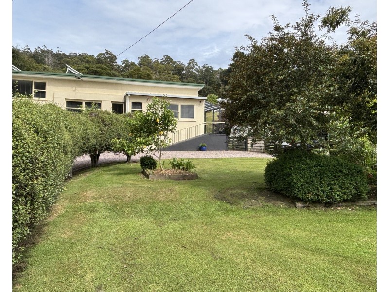 11 Squibbs Road, Spreyton TAS 7310