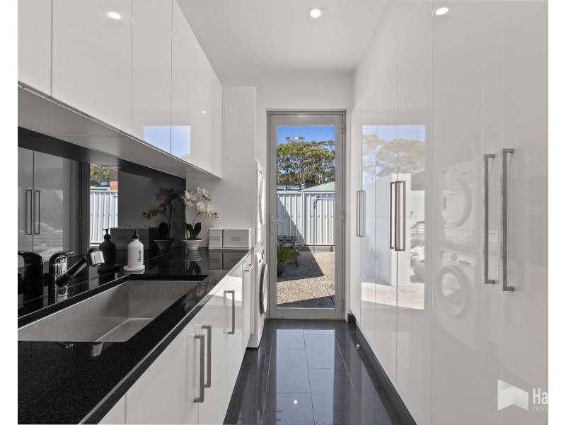 21 Coles Beach Road, Devonport TAS 7310
