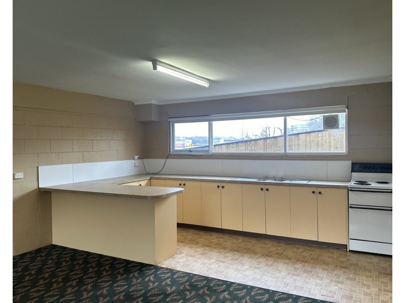 3/12 Victoria Parade, Devonport TAS 7310