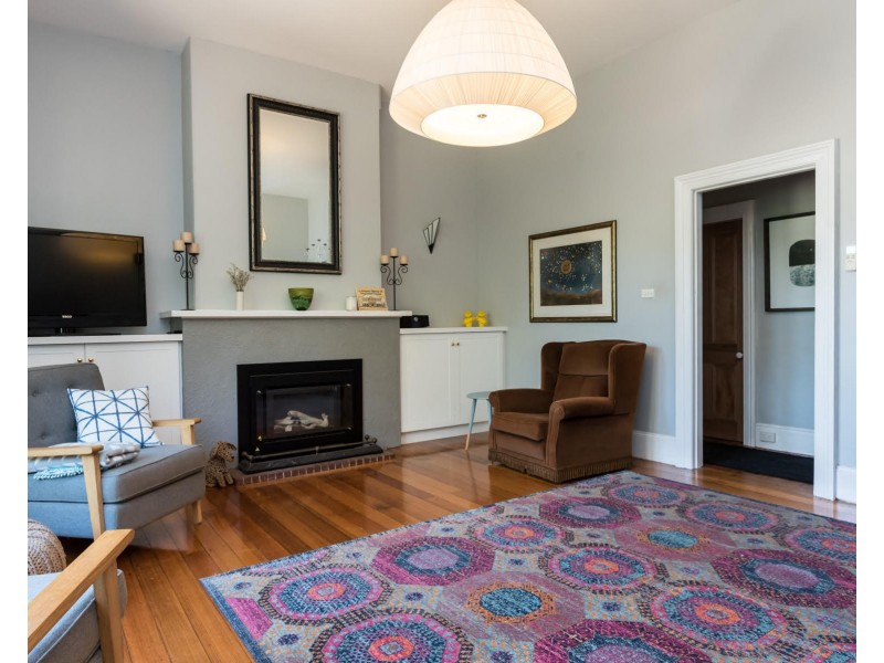 18 Ronald Street, Devonport TAS 7310