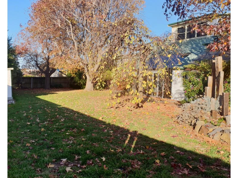 18 Ronald Street, Devonport TAS 7310