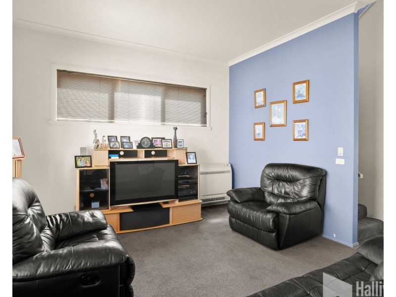 17 Hilltop Avenue, Devonport TAS 7310