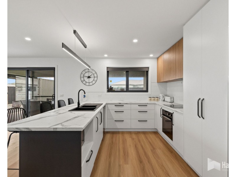 21 Ayrshire Avenue, Latrobe TAS 7307