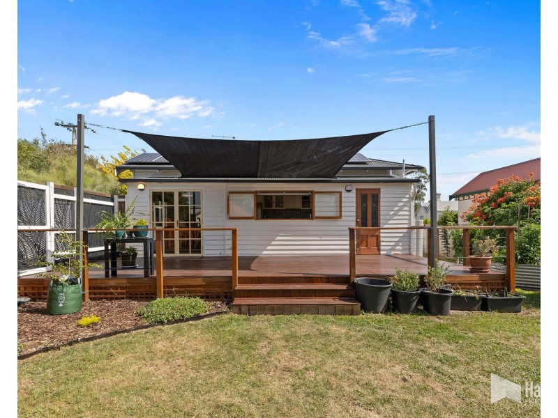 11 Forth Street, Latrobe TAS 7307