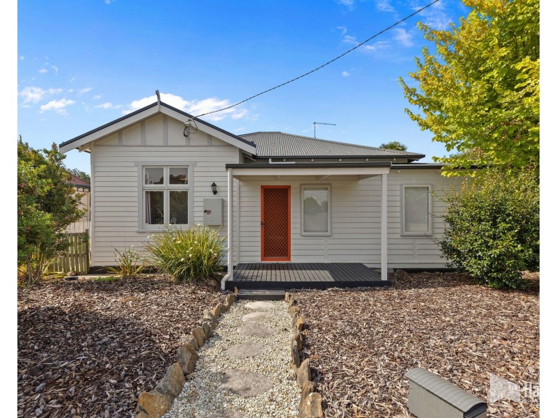 11 Forth Street, Latrobe TAS 7307
