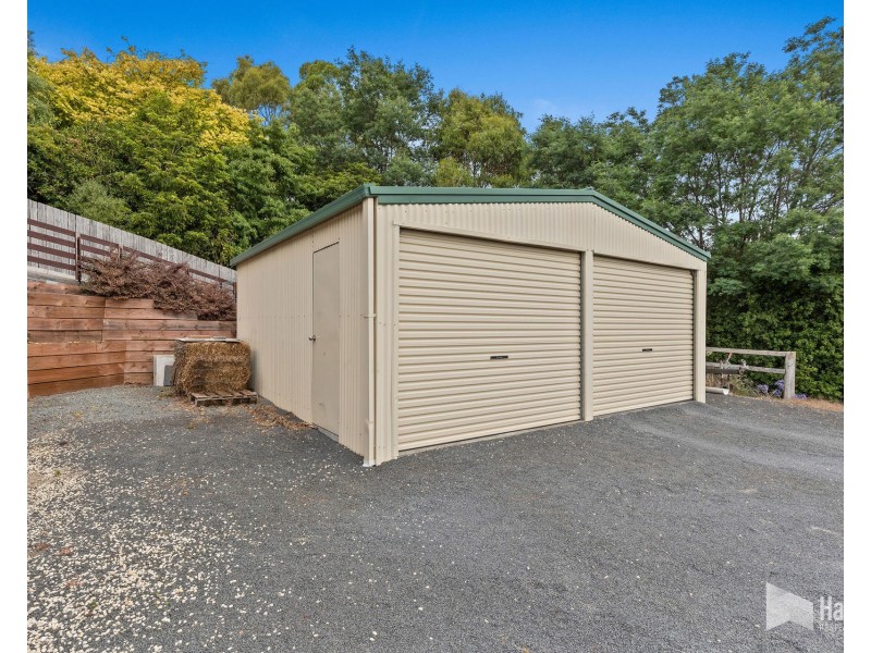 16 Highfield Road, Ambleside TAS 7310