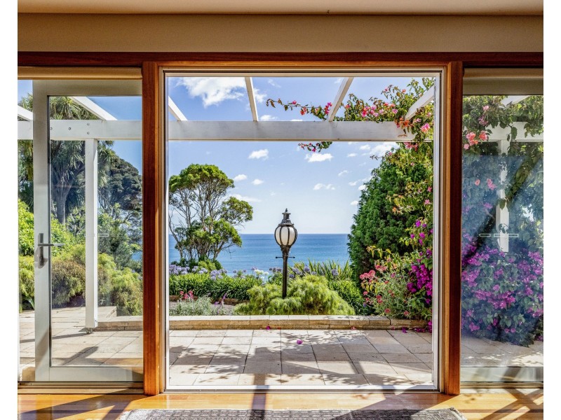 18 Seaside Crescent, Penguin TAS 7316