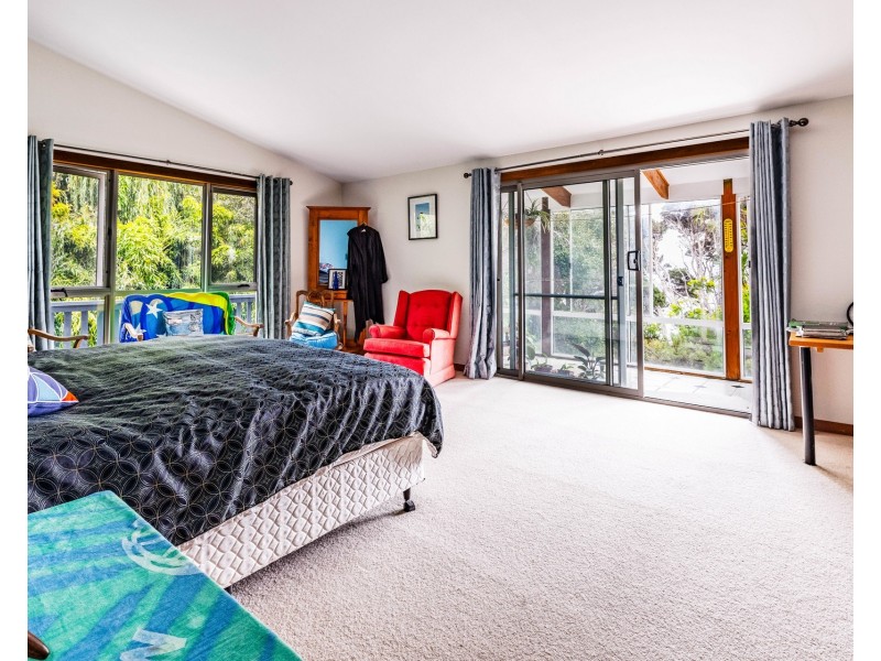 18 Seaside Crescent, Penguin TAS 7316