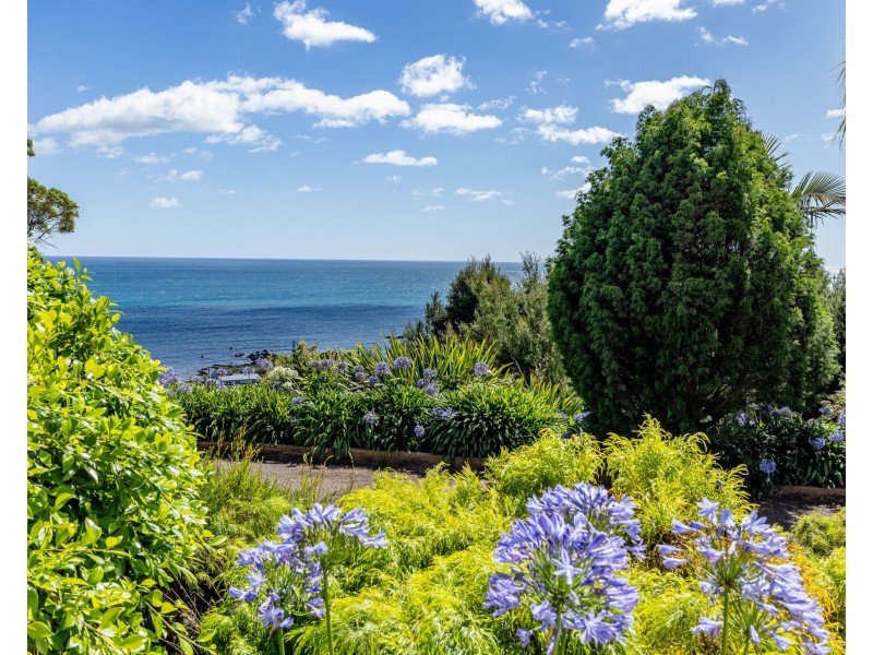 18 Seaside Crescent, Penguin TAS 7316