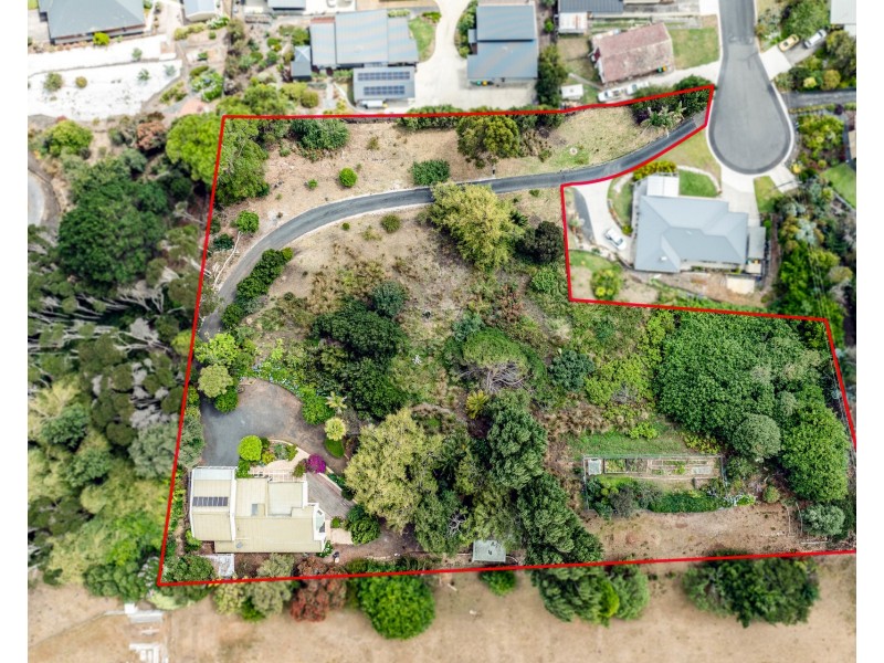 18 Seaside Crescent, Penguin TAS 7316