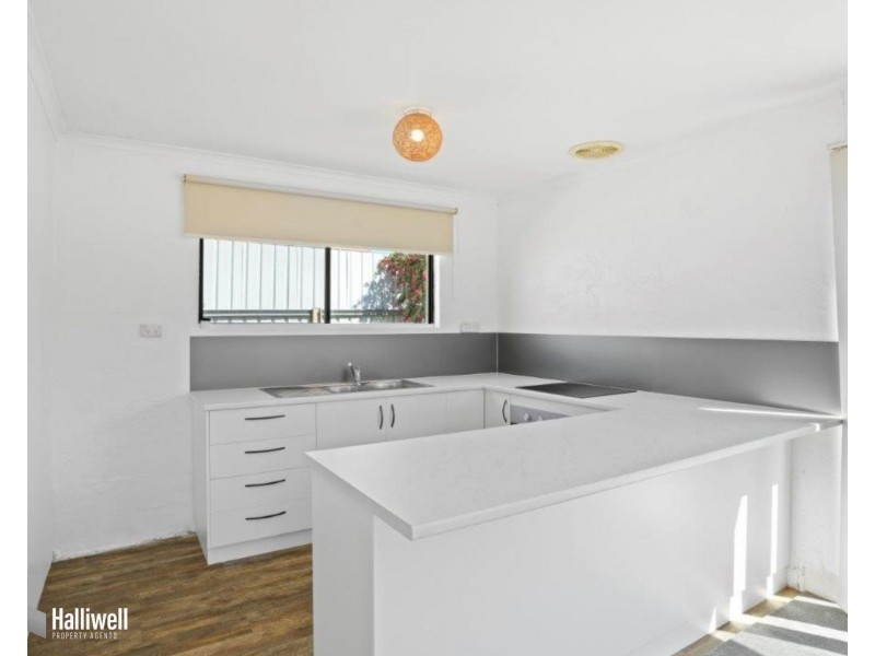 2/84 Tasman Street, Devonport TAS 7310