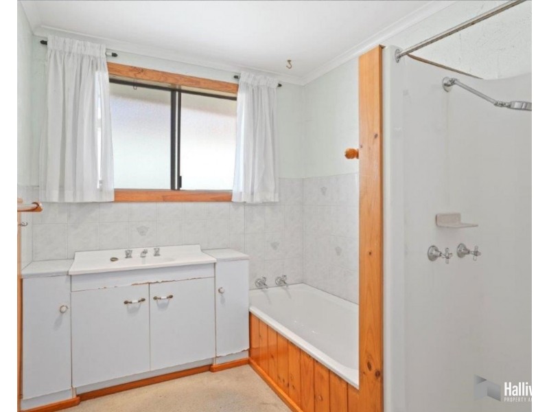 2/84 Tasman Street, Devonport TAS 7310