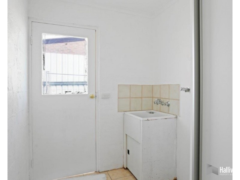 2/84 Tasman Street, Devonport TAS 7310