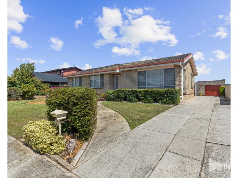 5 Leighlands Avenue, Ulverstone TAS 7315