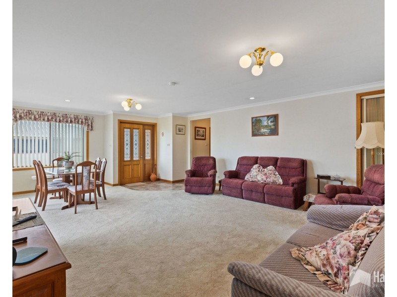 5 Leighlands Avenue, Ulverstone TAS 7315