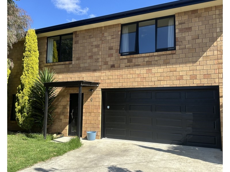 9 Aylett Avenue, Devonport TAS 7310