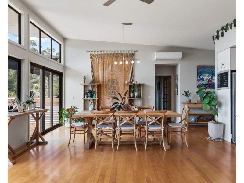 10 Woodland Grove, Tugrah TAS 7310