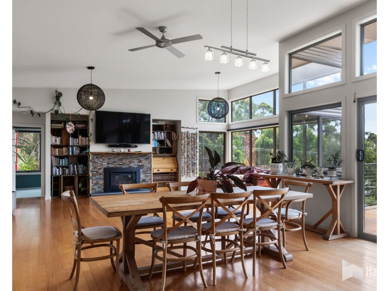 10 Woodland Grove, Tugrah TAS 7310