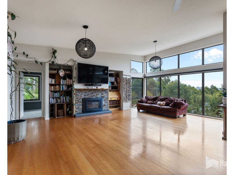 10 Woodland Grove, Tugrah TAS 7310