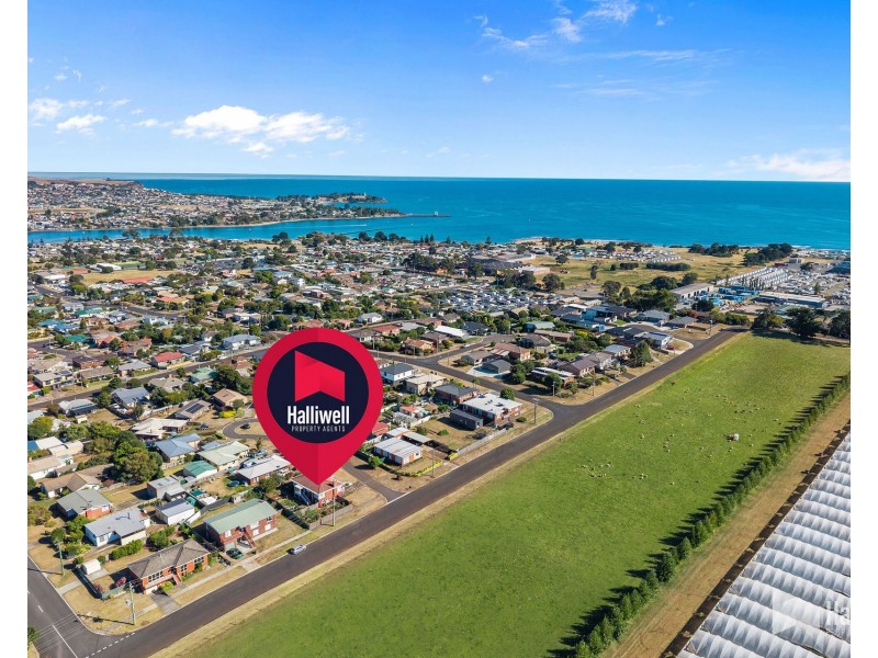 72 Caroline Street, East Devonport TAS 7310