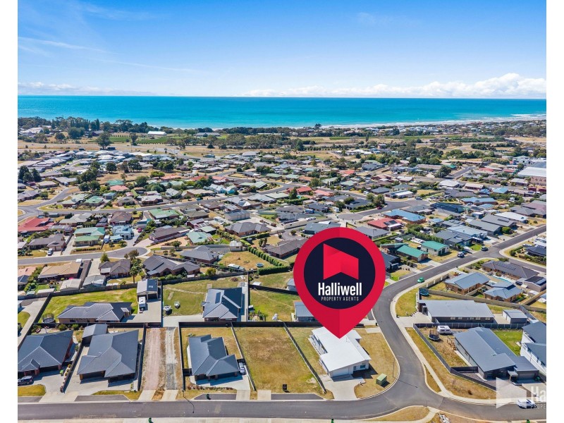 30 Explorer Drive, Turners Beach TAS 7315