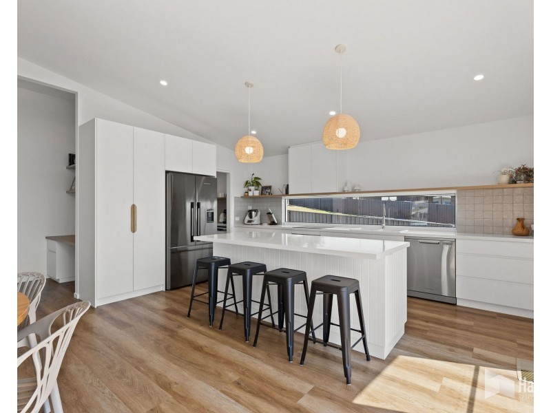 30 Explorer Drive, Turners Beach TAS 7315