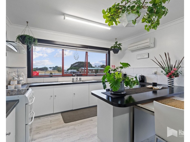 64 Brooke Street, East Devonport TAS 7310